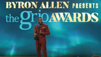 Kevin Hart honors comedians who paved the way for him at theGrio Awards 2023