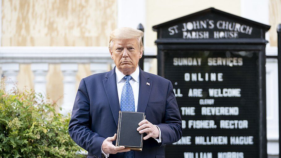 TRUMP,, EPISCOPAL CHURCH, SOUTH AFRICAN, REFUGEES