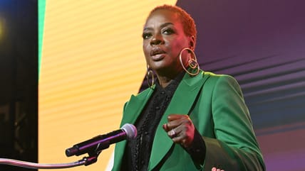 Viola Davis says Juilliard tried to mold her into a ‘perfect white actress’