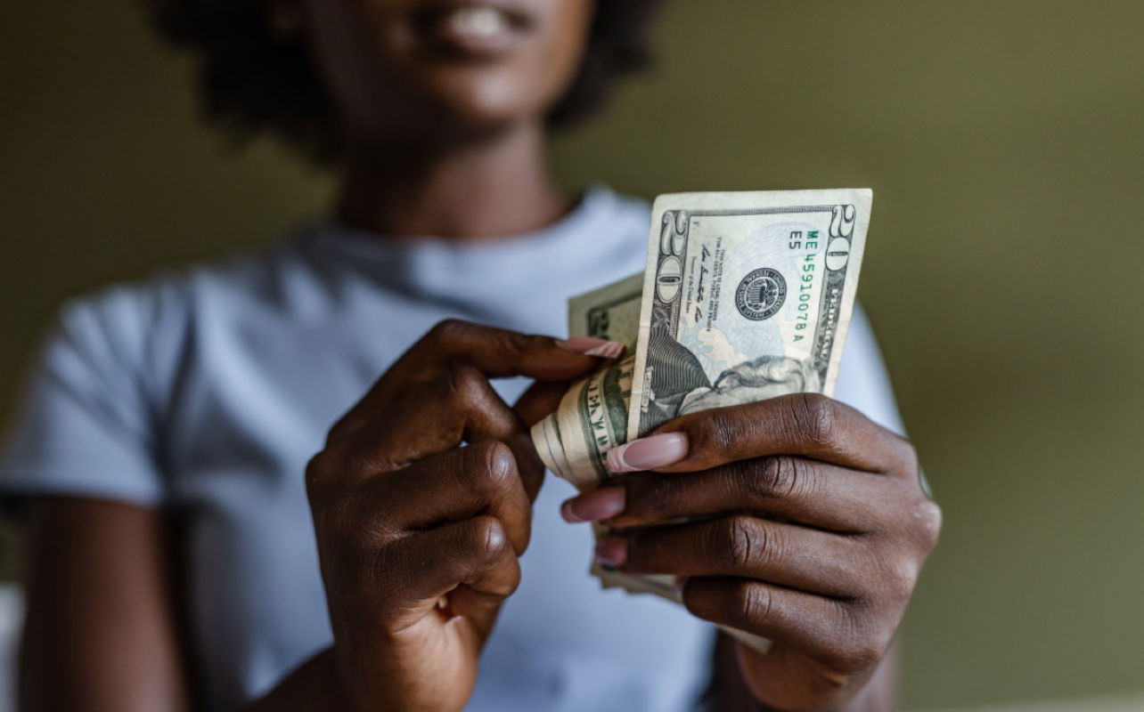 Salary, expectations, California, financial, embezzlement scam limitations, money, Black women, taxes, deductions, e file, turbo tax, moving expenses, money mindset, Georgia