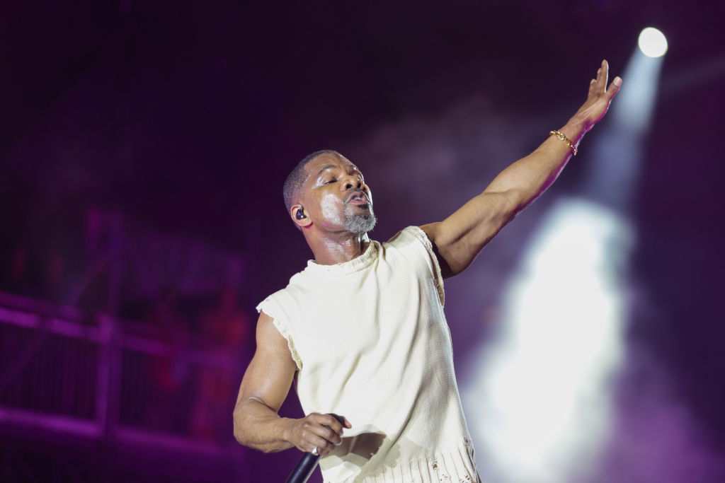 Kirk Franklin, Jamaica, Crip Walk, fun in the son, performance, concert,