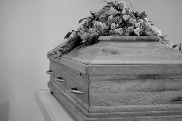 funeral, maggots,tabitha Worrell,Torreon williams