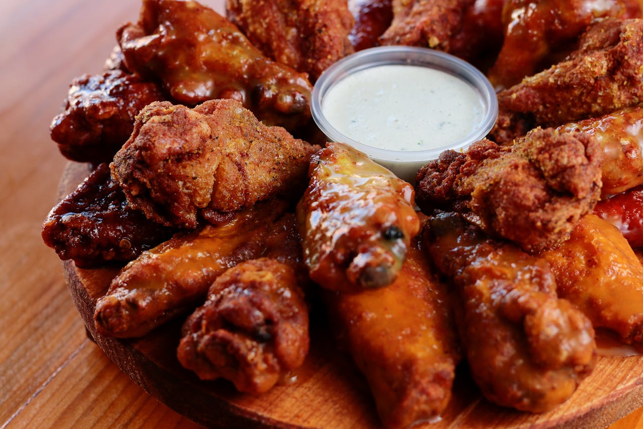 hot greese, Wingstop