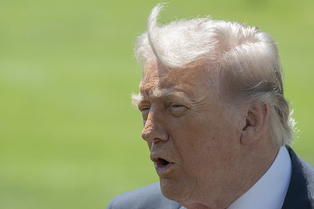 US President Donald Trump departs White House for visit to Florida
