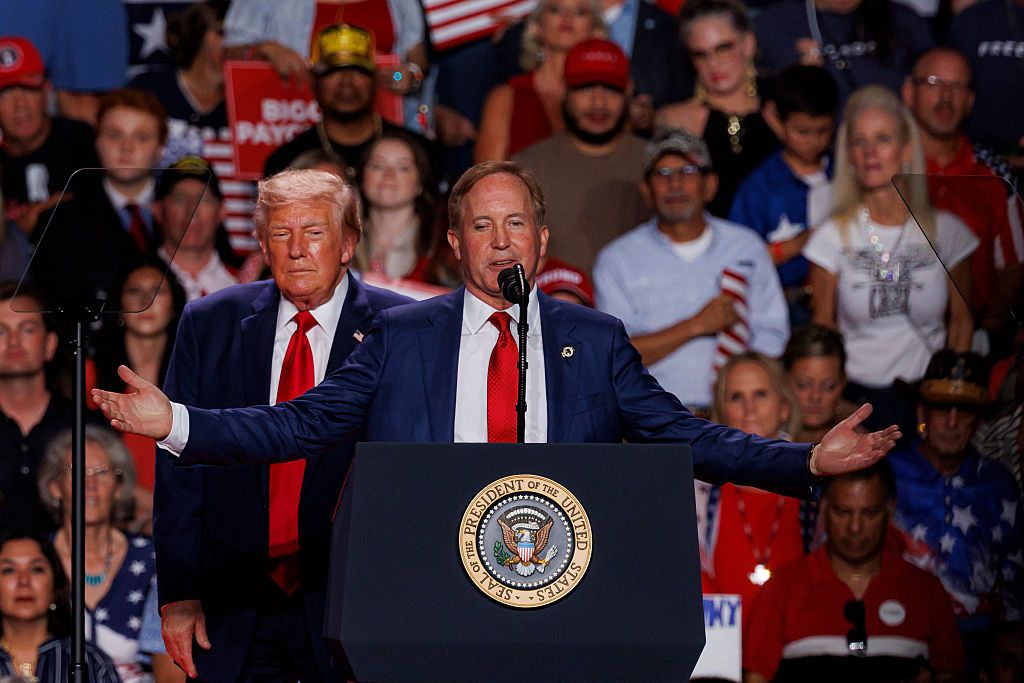 sa100726TrumpVisit