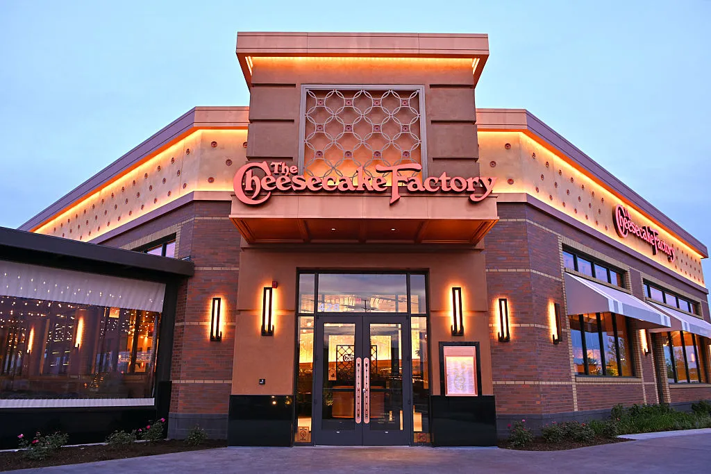 The Cheesecake Factory Opens at Block 59 in Naperville, IL